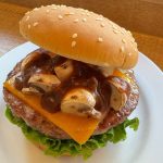 マッシュルームチーズバーガー トリュフデミグラスソース