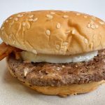 今回、味の決め手となるトマトクリーミーソースを8年ぶりにリニューアルしたのだそう