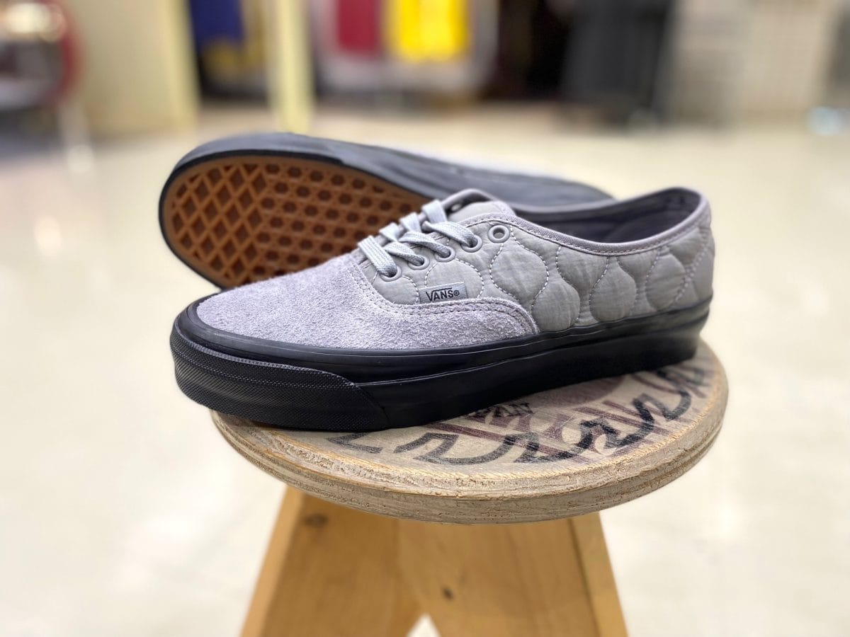 これが究極のVANS】70年代名作に東京のエッジを注入！「AUTHENTIC