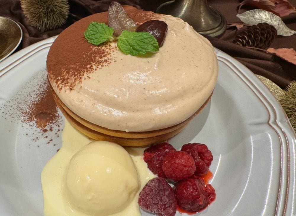 まるでモンブラン！？珈琲館の秋新作ホットケーキは多幸感爆上がりなふわとろ濃厚マロン仕立て！グルメライターが実食レポート
