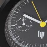 LIP「マッハ2000ウォールクロック」￥46,200／クォーツ／幅31.5×高さ30×奥行5.5㎝