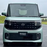 斬新な角のとれた「かどまる四角」デザインはかつての人気車キューブを思い出さ せるおしゃれさ