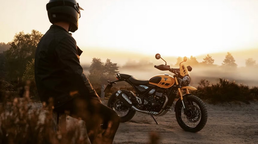 「SCRAMBLER 400X」をベースにオフロード要素を高め、装備と外観を変更したものとなっている