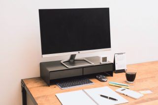 【無印良品】デスク回りが瞬時にスッキリ！仕事効率爆上がりに期待大!? 優秀過ぎる「デスクトップ収納」4選