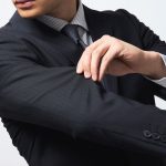 ストレッチ性に優れた生地を採用
