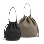 アントラック「キンチャクS」￥33,000／W14×H23×D14㎝ アントラック「キンチャクM」￥36,300／W22×H26×D12㎝