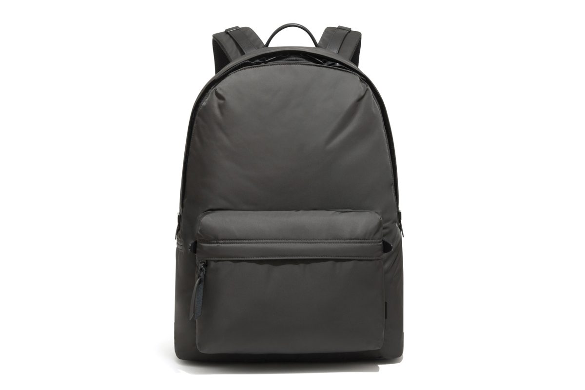 アントラック「デイパックM」￥37,400／W35×H45×D17㎝