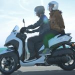 通勤やショッピングといった普段使いから週末のツーリング等のレジャーライドまで、気軽に幅広く活用でき、快適な移動を実現してくれる