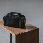 ガンゾ「サケット5 ボストン型クラッチ」￥37,400