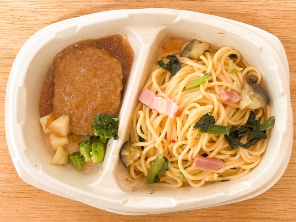 「和風おろしハンバーグ＆香味醤油スパゲティ」の電子レンジの加温時間は、500wで約6分50秒、600wで約6分10秒