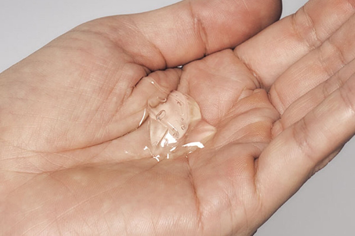 贅沢な成分を配合