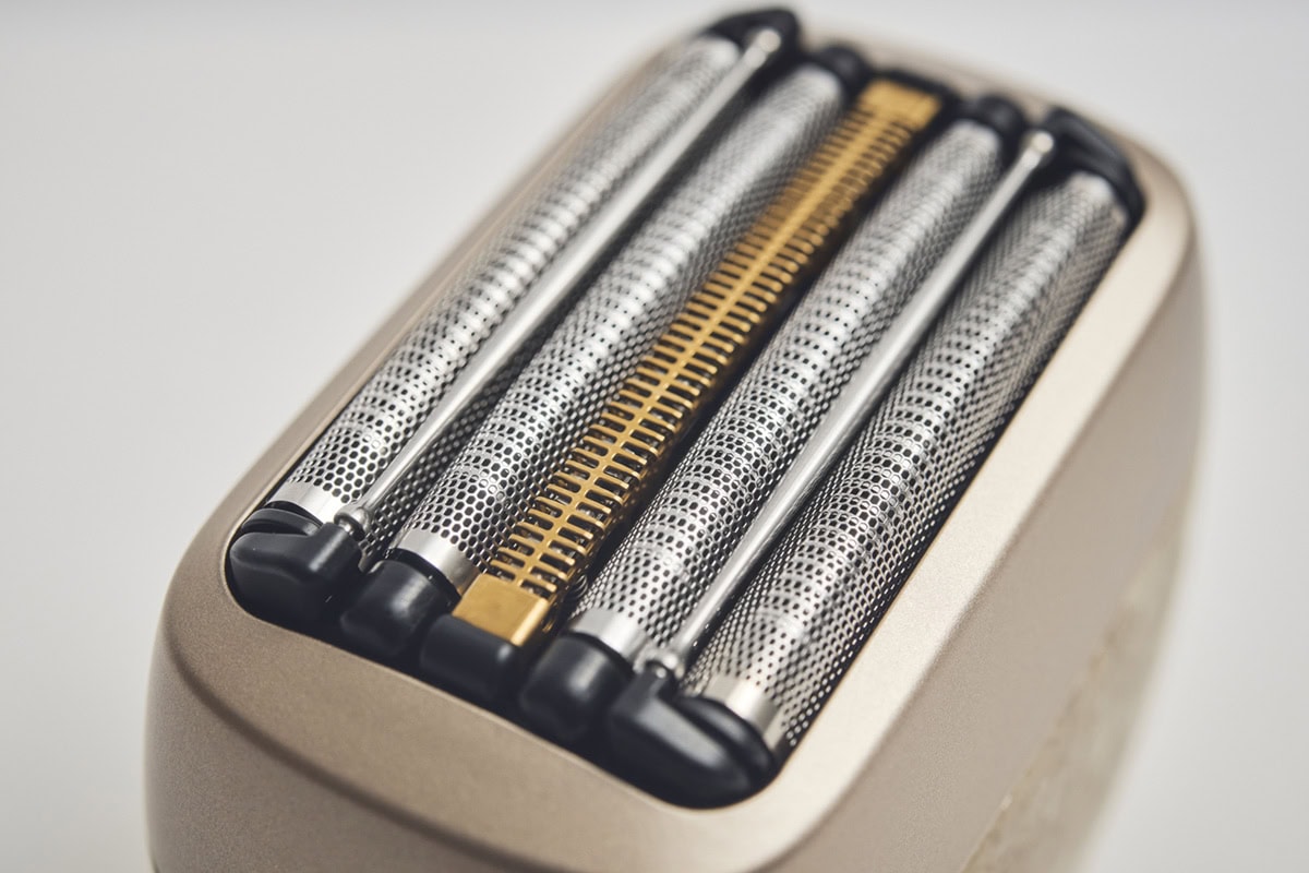 あらゆるヒゲを取り込む5枚刃システム