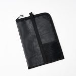 ナイロンメッシュ 縦型書類ケース・仕切り付 ￥690