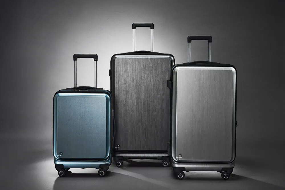 第3位　「このスーツケース、ガチで最強」圧倒的使いやすさ！ 3大トレンドを押さえた“プロテカ”なら絶対間違いなし！