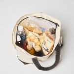 お買い物にも便利な容量！
