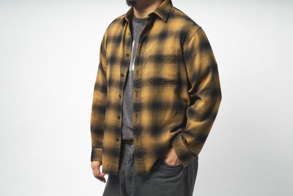 彩度も低いダークトーン系なので大人でも着やすい