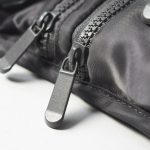ファスナーは一般的なものより耐久性と耐摩耗性に優れている