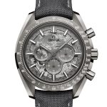オメガ「スピードマスター ダーク & グレー サイド オブ ザ ムーン（310.92.44.50.06.001）」￥2,321,000／手巻／44.25㎜径／パワーリザーブは60時間／50m防水