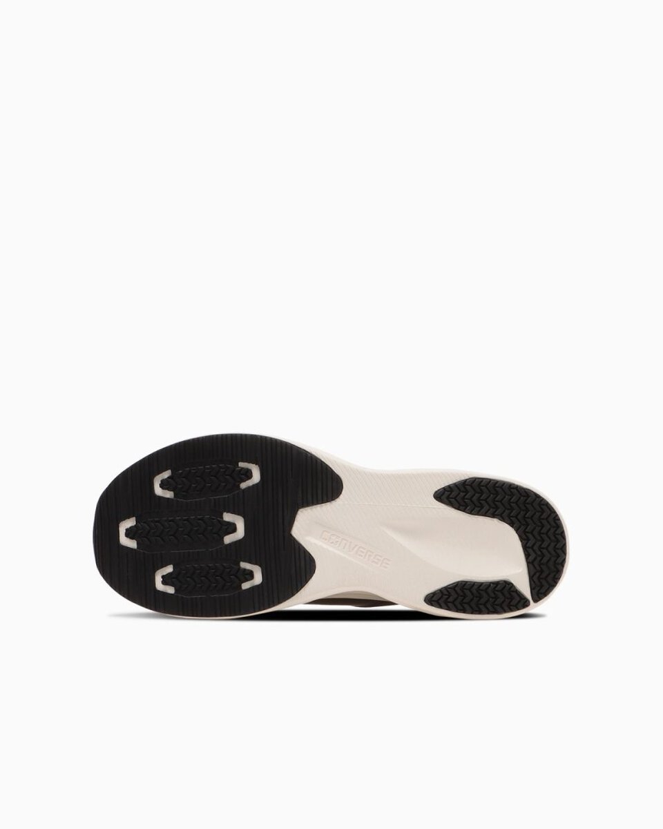 コンバース「ケイブスター スリットスライド」￥9,790