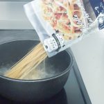 麺の下茹でなど面倒な手間は一切必要ありません