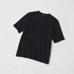 第2位 「Tシャツの着方に“おじさん感”出てない?」若い時のまま着てはNG!ユニクロを使った“脱おじさん着こなし術”をスタイリストが徹底解説