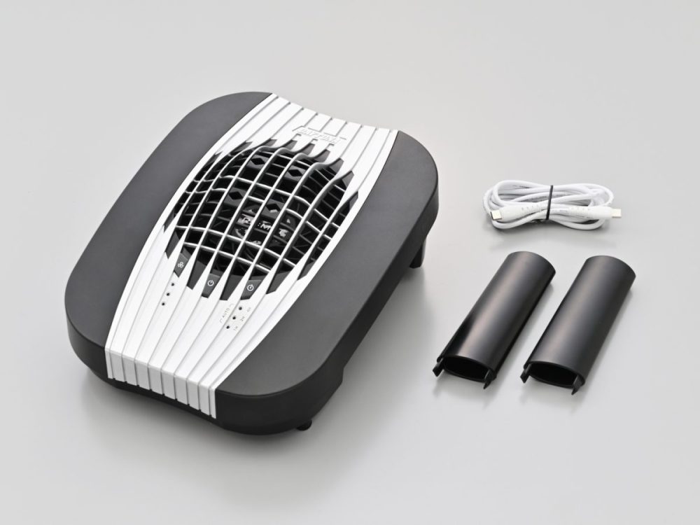 ライダーが手に入れるのはもちろん、バイクに乗る友人やパートナー、家族へのプレゼントとしても喜んでもらえるアイテムとなっている