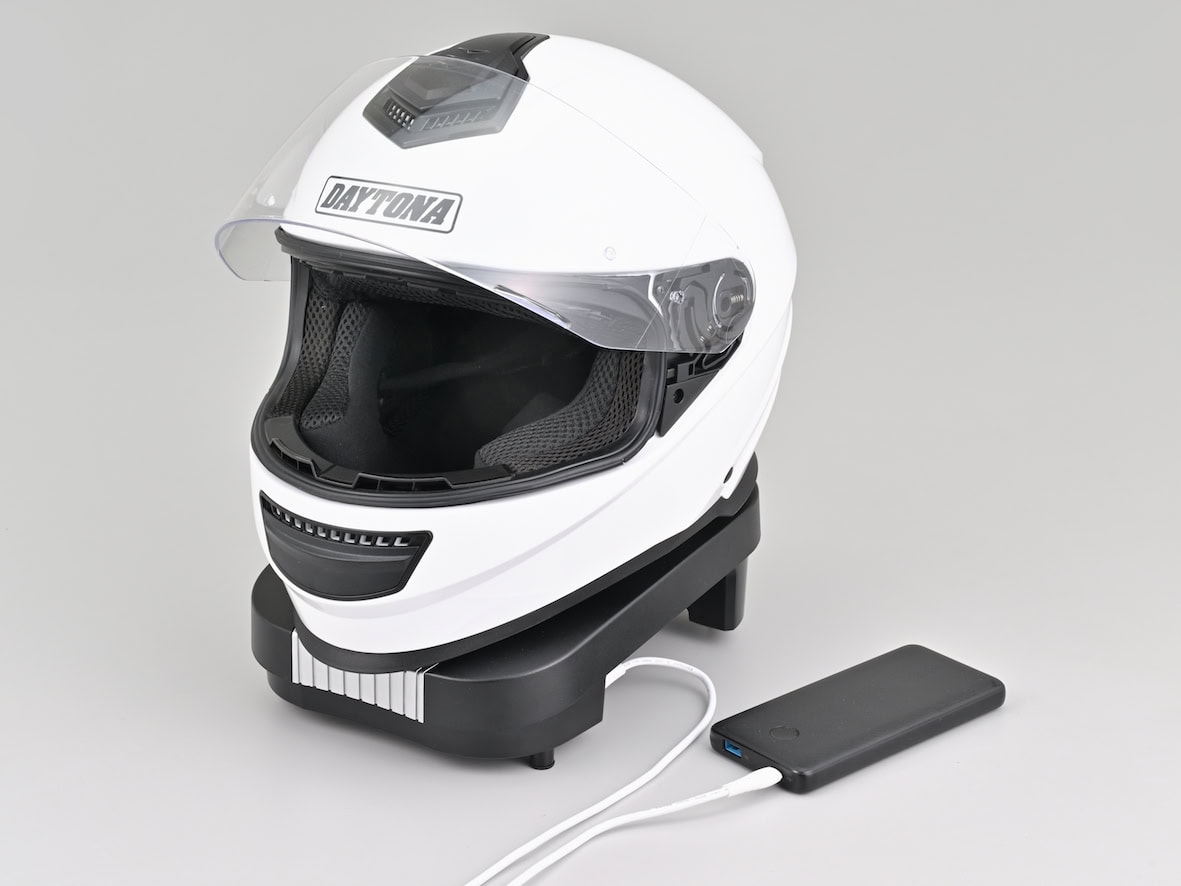 出先等ではモバイルバッテリーで使用するということも可能