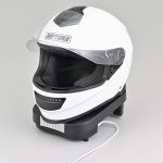 自宅では充電アダプターを使用してコンセントとつないでの使用がスタンダード