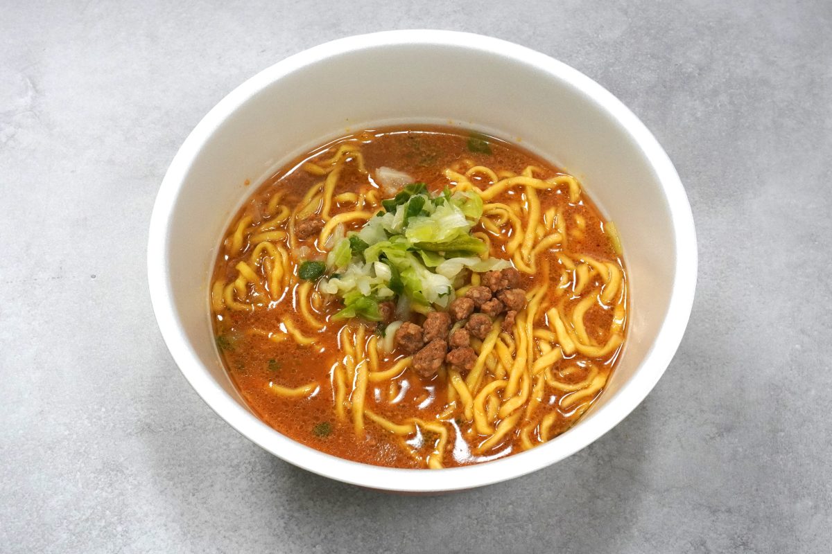 東洋水産 マルちゃん正麺 カップ 濃厚味噌 ¥278(税抜)