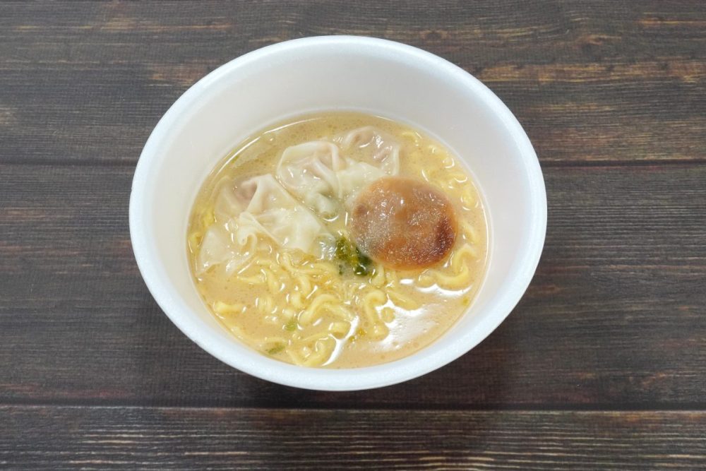 明星食品「明星 別格麺神 京都鶏白湯」