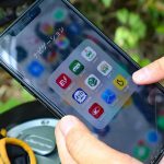 専用アプリ「Beeline」をダウンロードして立ち上げる