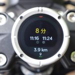 目的地までの距離や到着予想時間も表示してくれる