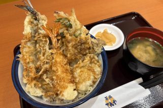 「1000円ちょいで豪華すぎ」国産の牡蠣と秋刀魚が主役！“天丼てんやの秋限定メニュー”2品をグルメ系ライターが実食レポート