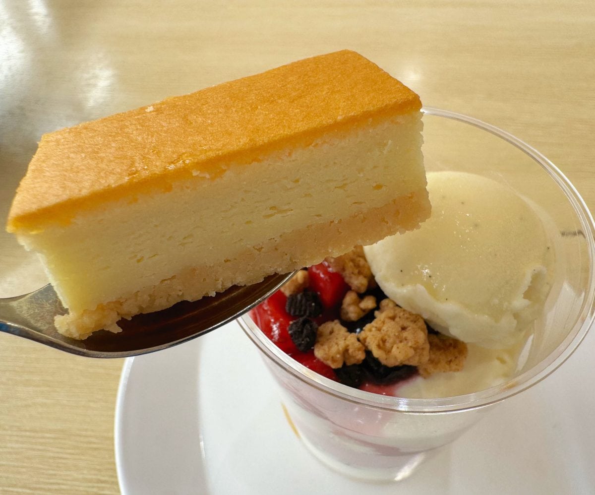 濃厚でなめらかな口あたりで食べ応えアリ!