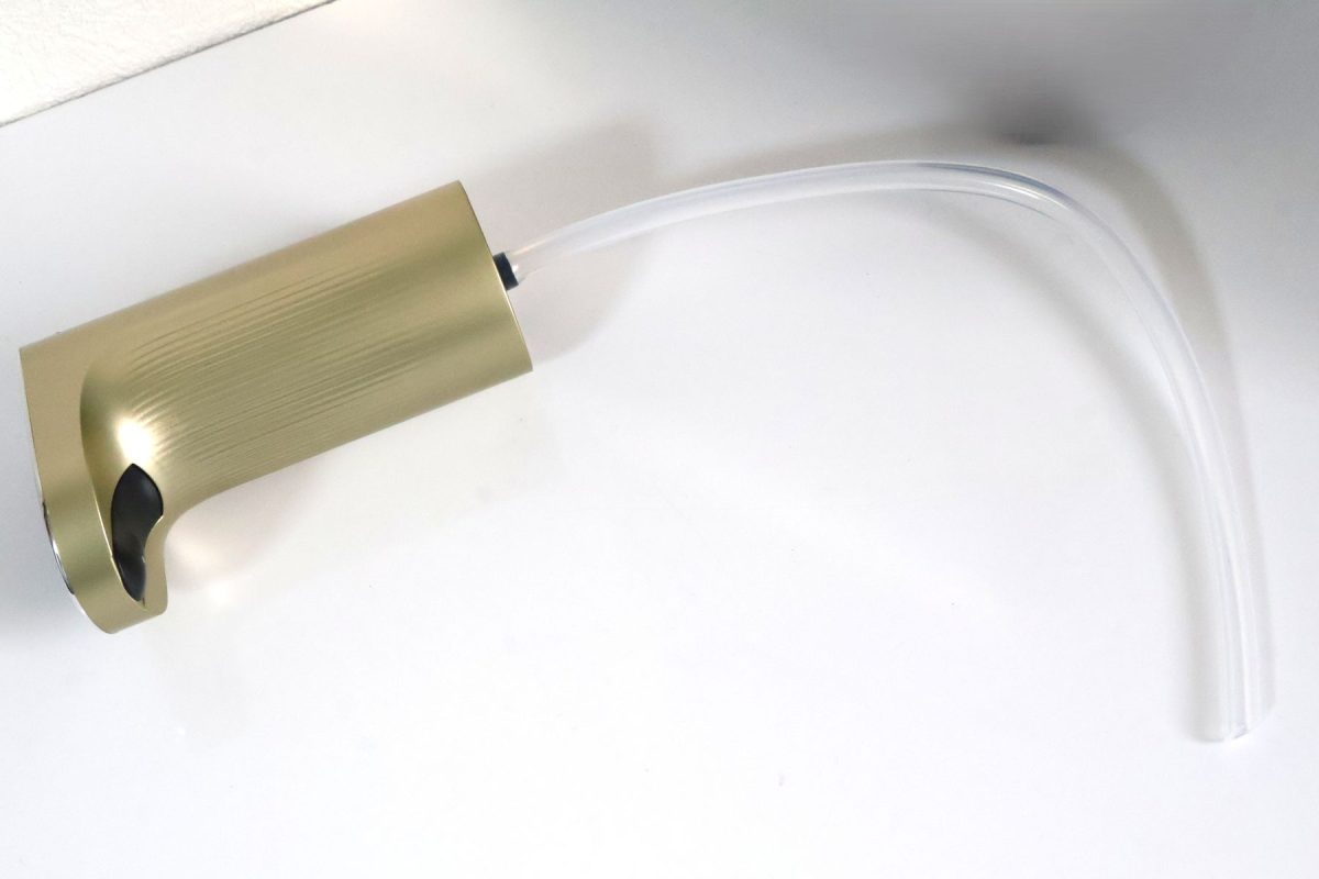 ボトルの高さに合わせてチューブを取り付ける