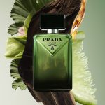 プラダ ビューティ パラダイム オーデパルファム 100mL ¥28,490(税込み)