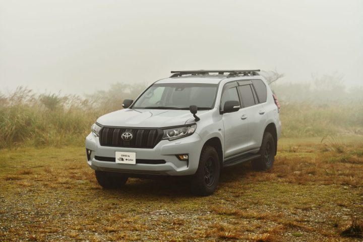 【注目コラボの新提案】特別すぎる「トヨタランクルプラド」登場！ザ・ノース・フェイスのスタイル、スパイバーの次世代素材で中古車がアップデート