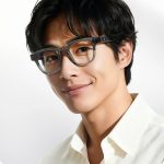 本体のほか、ケース、充電ケーブル、充電クリップ、取扱説明書が付属し、akuakeの先行販売では12月30日まで早割でお得に購入できるチャンス