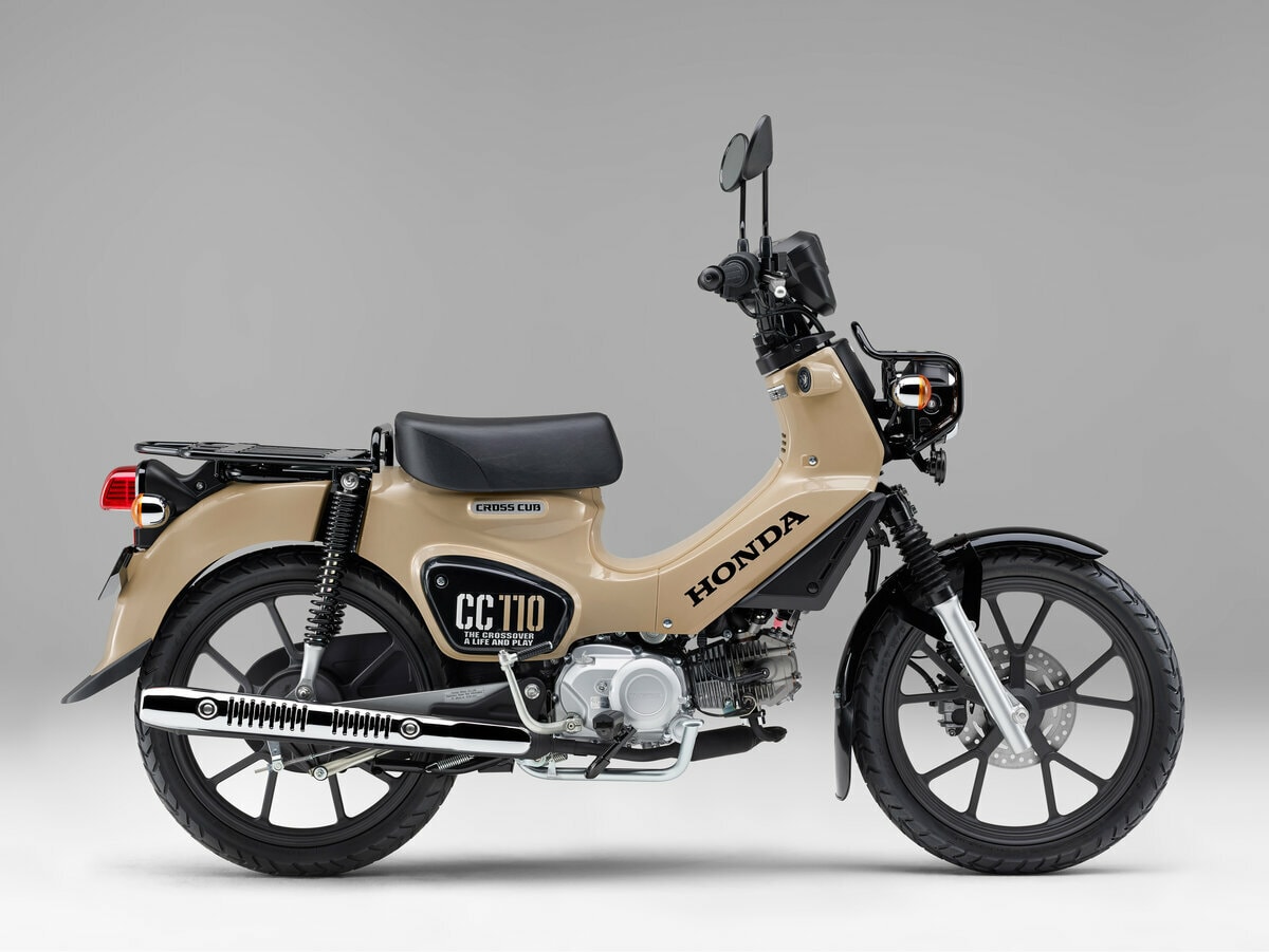 同じくクロスカブ110の新色「ハーベストベージュ」