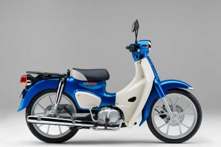 【価格改定】ホンダ「スーパーカブ110シリーズ」が12月11日より新価格で販売！全モデルの金額を公開