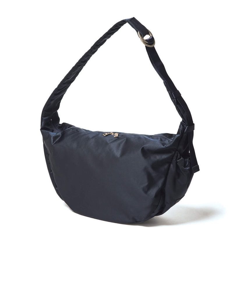 maru様限定　新品！正規品！一点限定バッグ！ 間違いない休日バッグ」令和の新定番はBIGサイズの三日月形