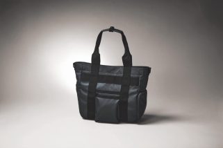 【マストバイなトートバッグ4選】トップバリュ“U1万円のはっ水抗菌”の注目作ほか 個性派モデルを一気見せ！
