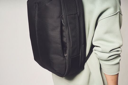インケース
トラックス ツーウェイ ブリーフ　[Way② Backpack Style]手持ちハンドルはしまうことが可能