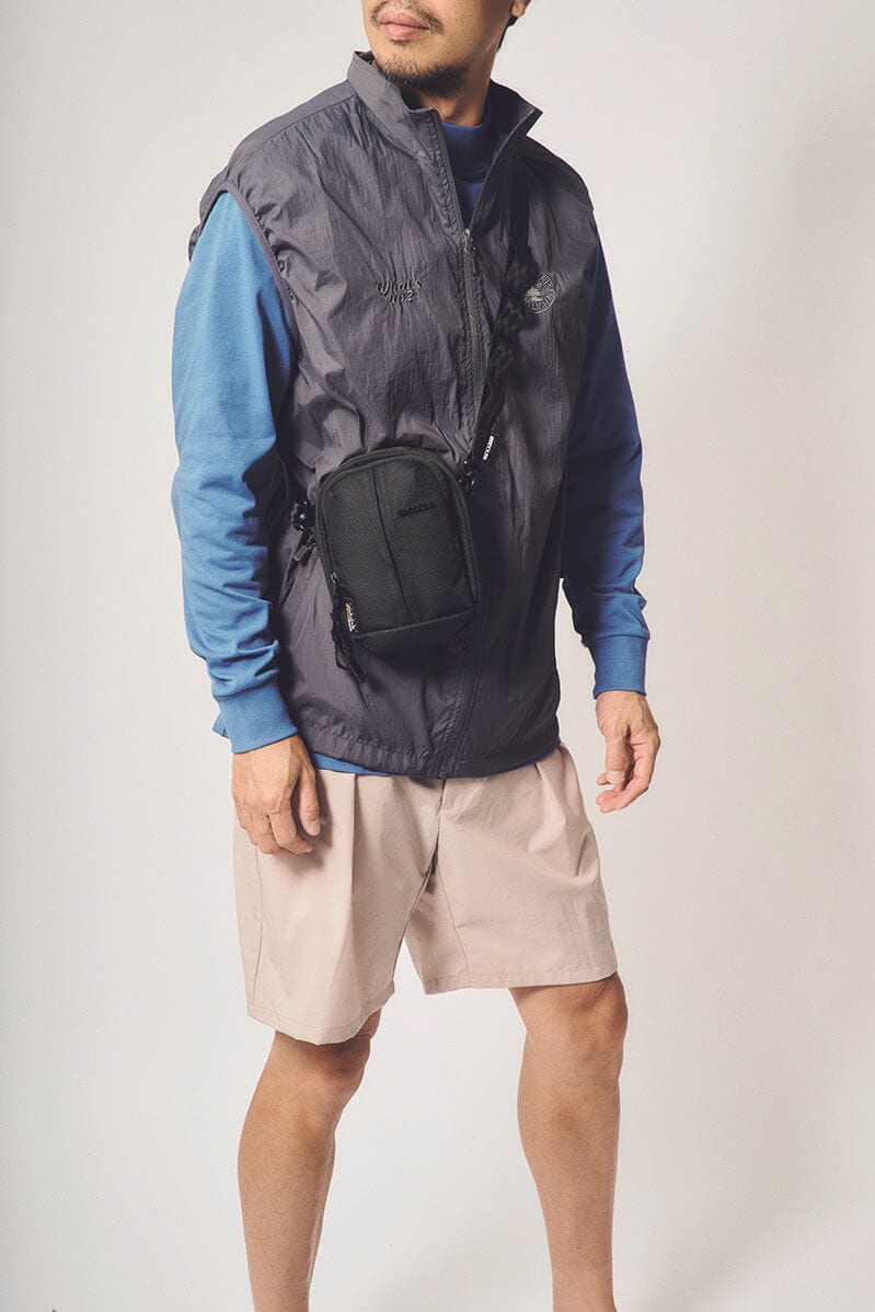 インケース
トラックス スモールショルダー ポーチ
￥11,550