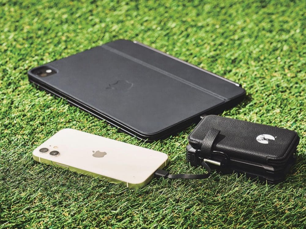 手のひらサイズのポタ電にソーラーパネルが搭載された！