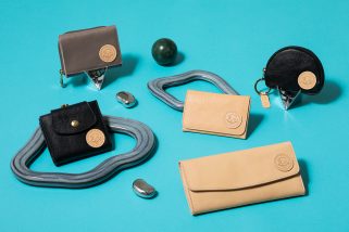 【争奪戦確定】創業55周年記念！イル ビゾンテの日本限定コレクションは“レトロなバイソンロゴ”が復活した財布＆バッグ12型