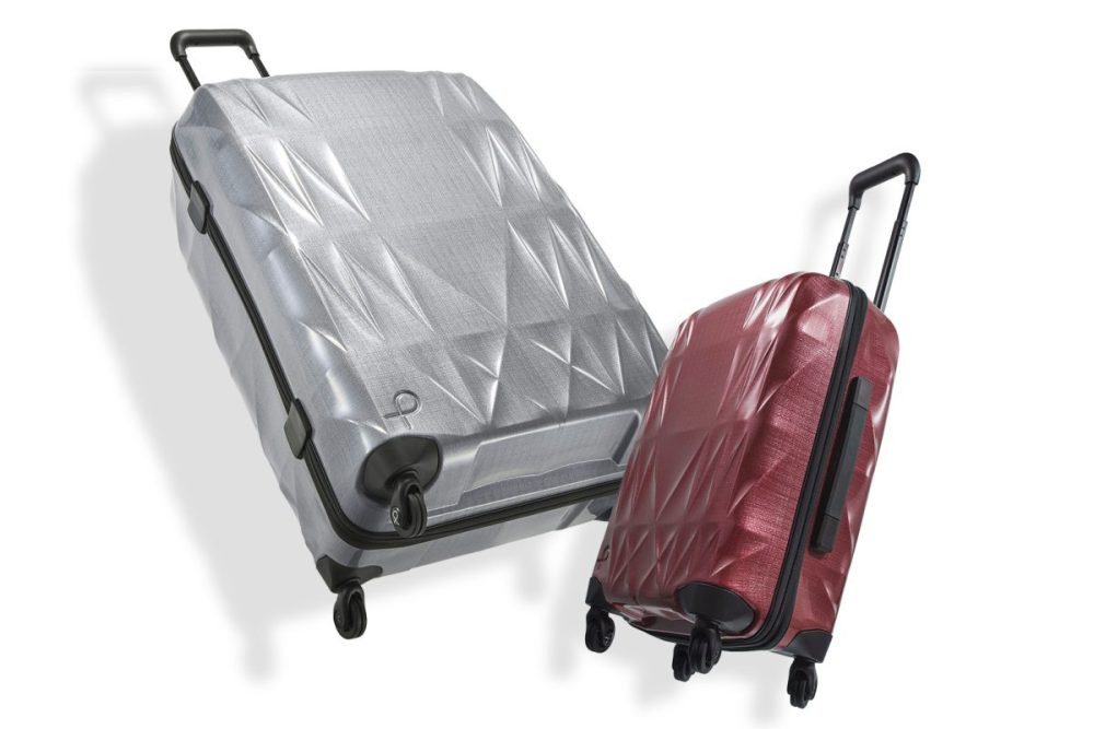 【軽くて丈夫な旅カバン】プロテカの国産スーツケース「トライエアー」の快適な使い心地に驚いた