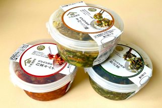 【ごはん泥棒注意報】気づけばおかわり3杯!?「久世福商店のねばねば昆布」3種を徹底実食!“とろシャキ” ごはんのお供が旨すぎた