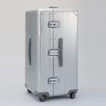 嵩張る荷物の収納に適したトランク型