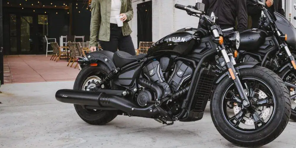 第2位 【アメリカンバイクの王道】169万円~“インディアン”に手が届く!スカウトシックスティのワイルドな「ボバー」と優雅な「クラシック」に注目